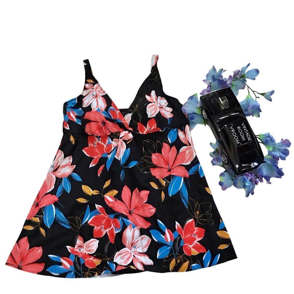 Swim Solutions NWT Tummy Control Flyaway Swimdress Women 18W
